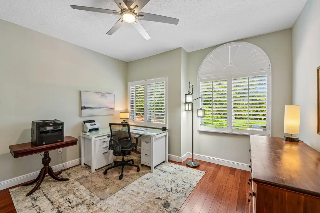 692 W Palm Aire Drive Pompano Beach FL 33069