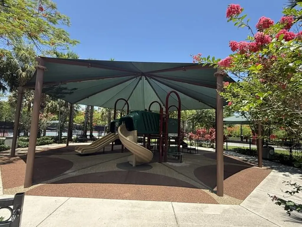 692 W Palm Aire Drive Pompano Beach FL 33069