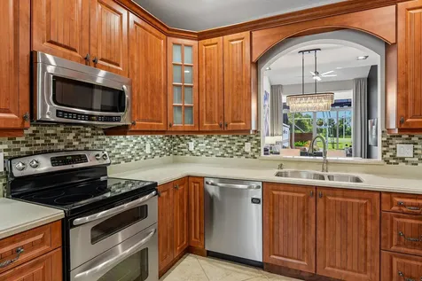 692 W Palm Aire Drive Pompano Beach FL 33069