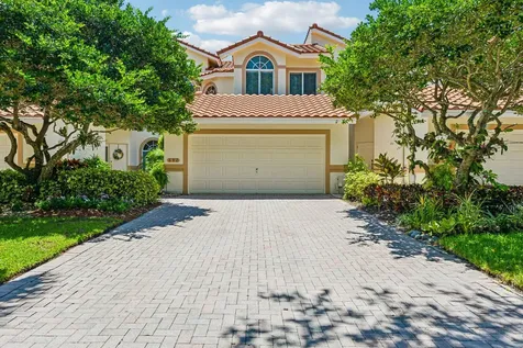 692 W Palm Aire Drive Pompano Beach FL 33069