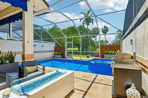 692 W Palm Aire Drive Pompano Beach FL 33069