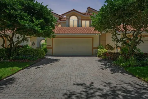 692 W Palm Aire Drive Pompano Beach FL 33069