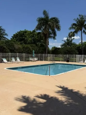 692 W Palm Aire Drive Pompano Beach FL 33069