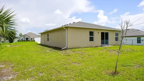 26 NE 12th Terrace Cape Coral FL 33909