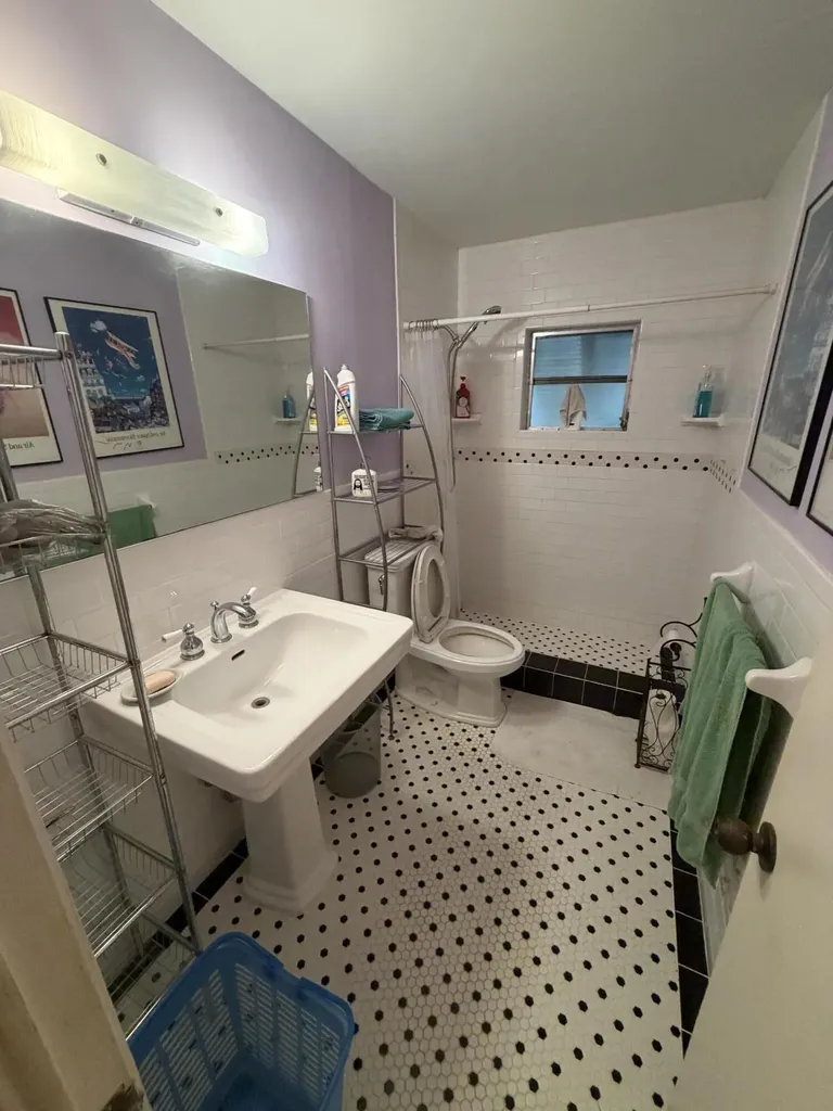 42 SW 6th Street Dania Beach FL 33004
