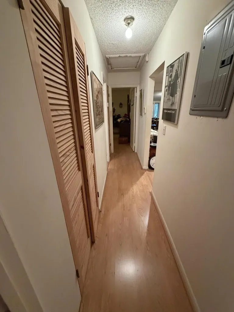 42 SW 6th Street Dania Beach FL 33004