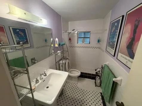 42 SW 6th Street Dania Beach FL 33004
