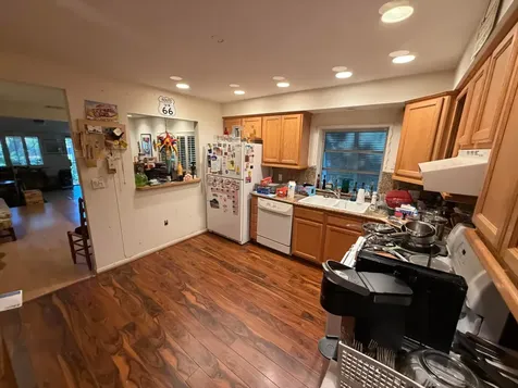 42 SW 6th Street Dania Beach FL 33004