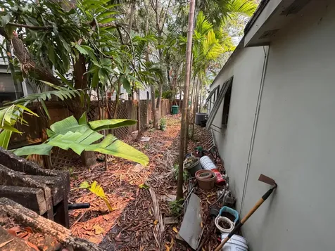 42 SW 6th Street Dania Beach FL 33004