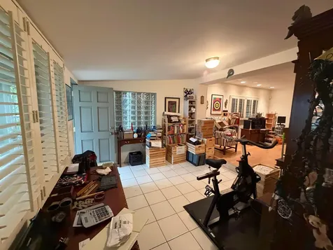 42 SW 6th Street Dania Beach FL 33004