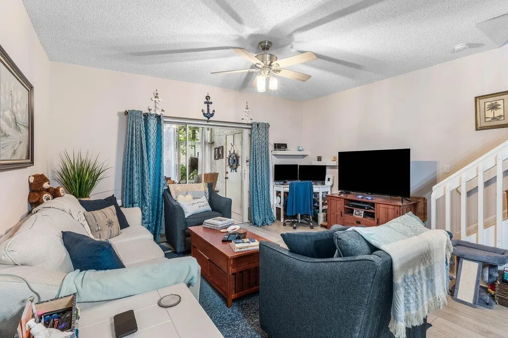 1022 Kokomo Key Lane Delray Beach FL 33483