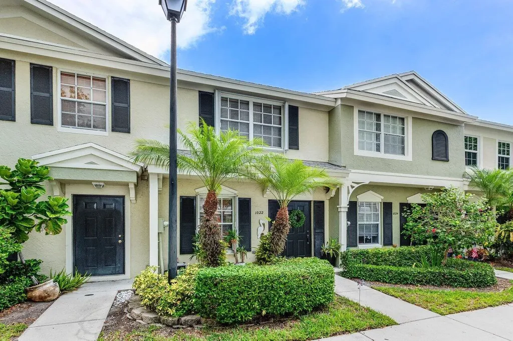 1022 Kokomo Key Lane Delray Beach FL 33483