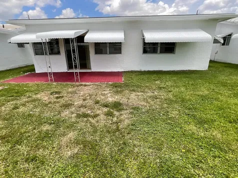 2016 SW 16th Avenue Boynton Beach FL 33426