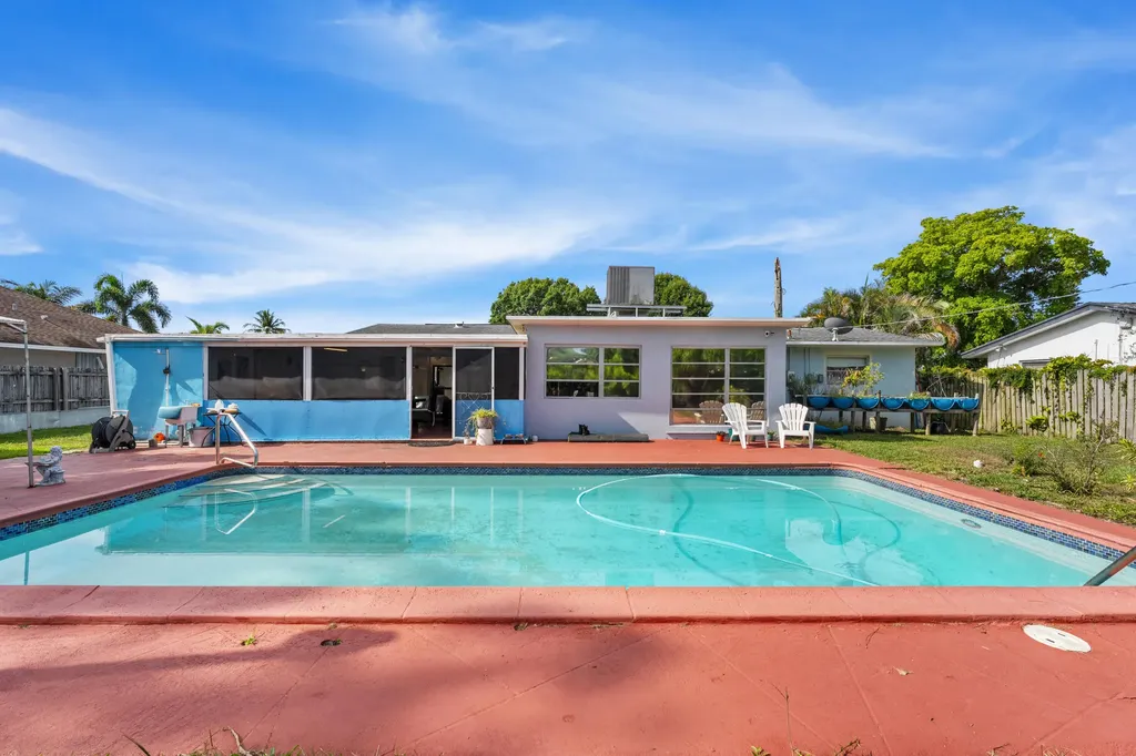 5833 Fair Green Road West Palm Beach FL 33417
