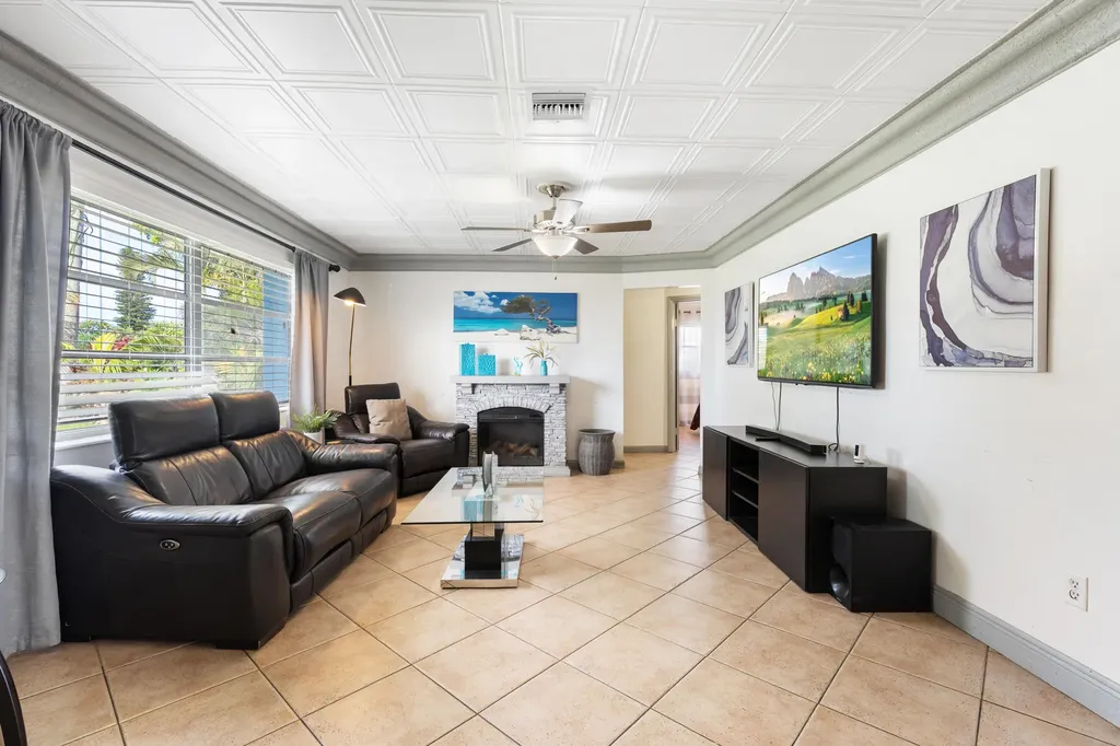 5833 Fair Green Road West Palm Beach FL 33417