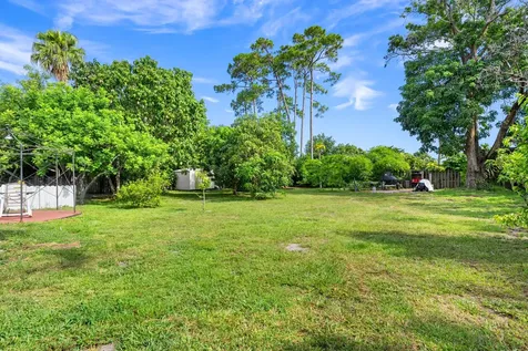 5833 Fair Green Road West Palm Beach FL 33417