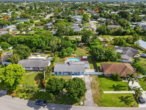 5833 Fair Green Road West Palm Beach FL 33417