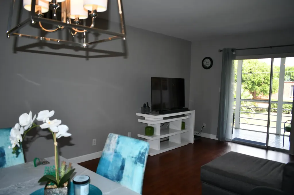 2721 N Garden Drive Drive N Lake Worth FL 33461