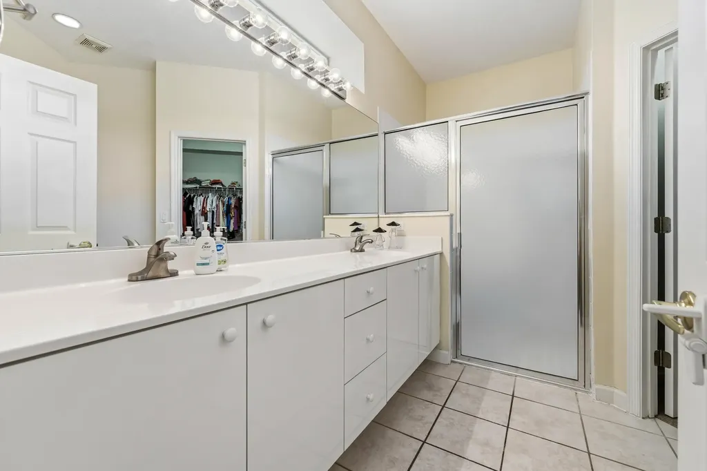 638 SW Treasure Cove Port St Lucie FL 34986