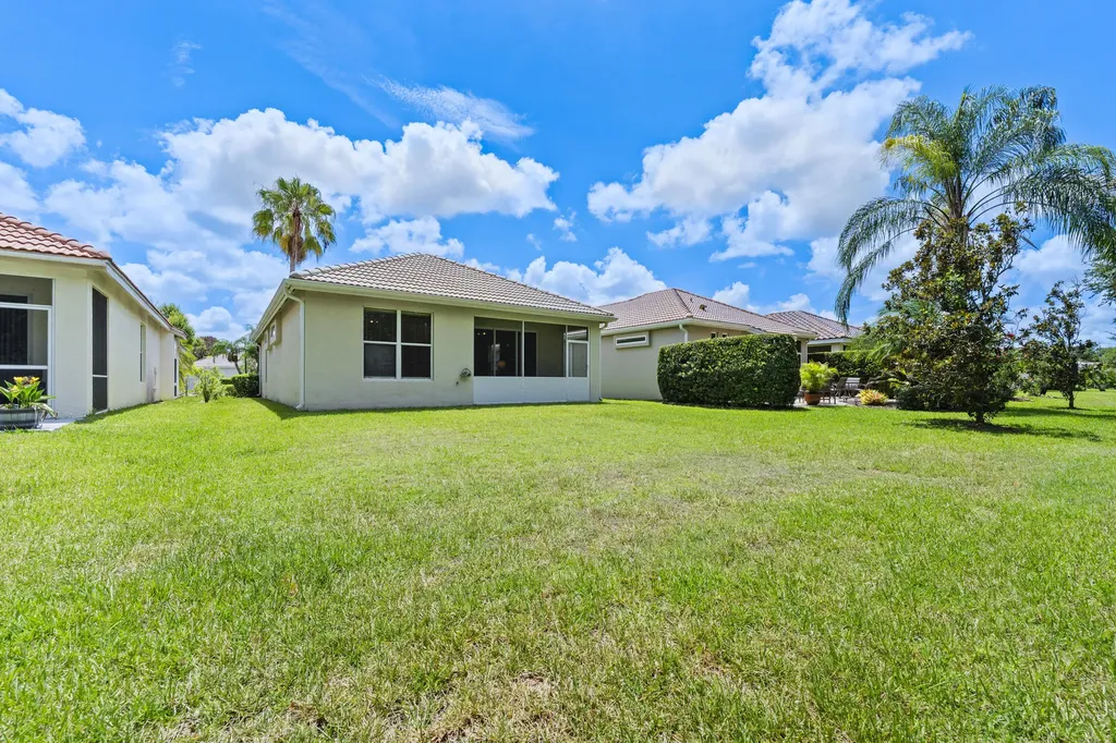 638 SW Treasure Cove Port St Lucie FL 34986