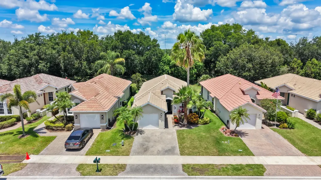 638 SW Treasure Cove Port St Lucie FL 34986