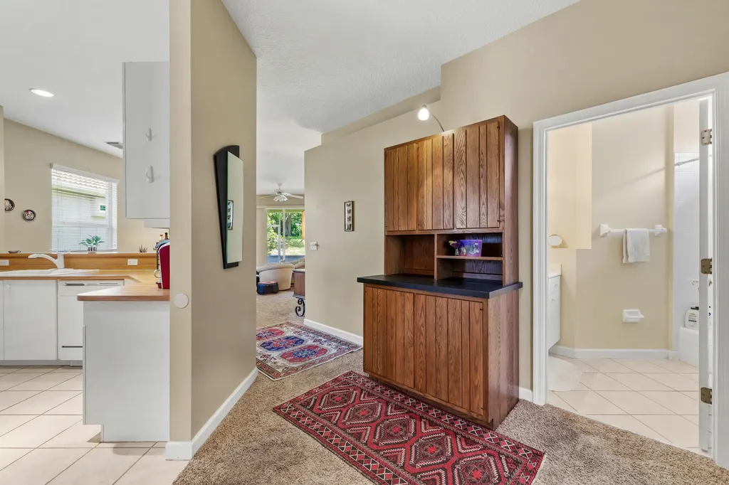 638 SW Treasure Cove Port St Lucie FL 34986