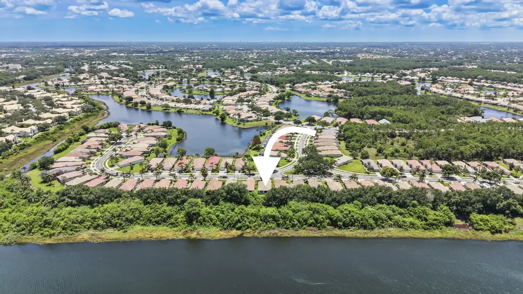 638 SW Treasure Cove Port St Lucie FL 34986