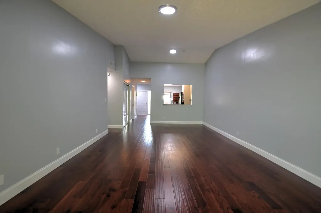 5087 Oakhill Lane Delray Beach FL 33484