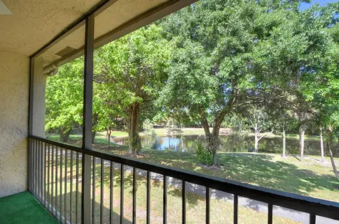 5087 Oakhill Lane Delray Beach FL 33484