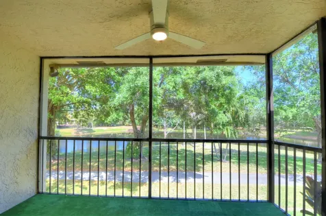 5087 Oakhill Lane Delray Beach FL 33484