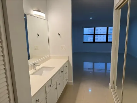 5100 N Ocean Boulevard Lauderdale By The Sea FL 33308
