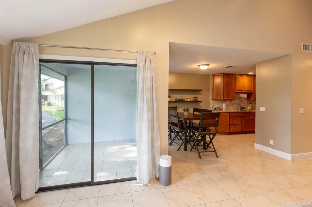 1599 Woodbridge Lakes Circle West Palm Beach FL 33406