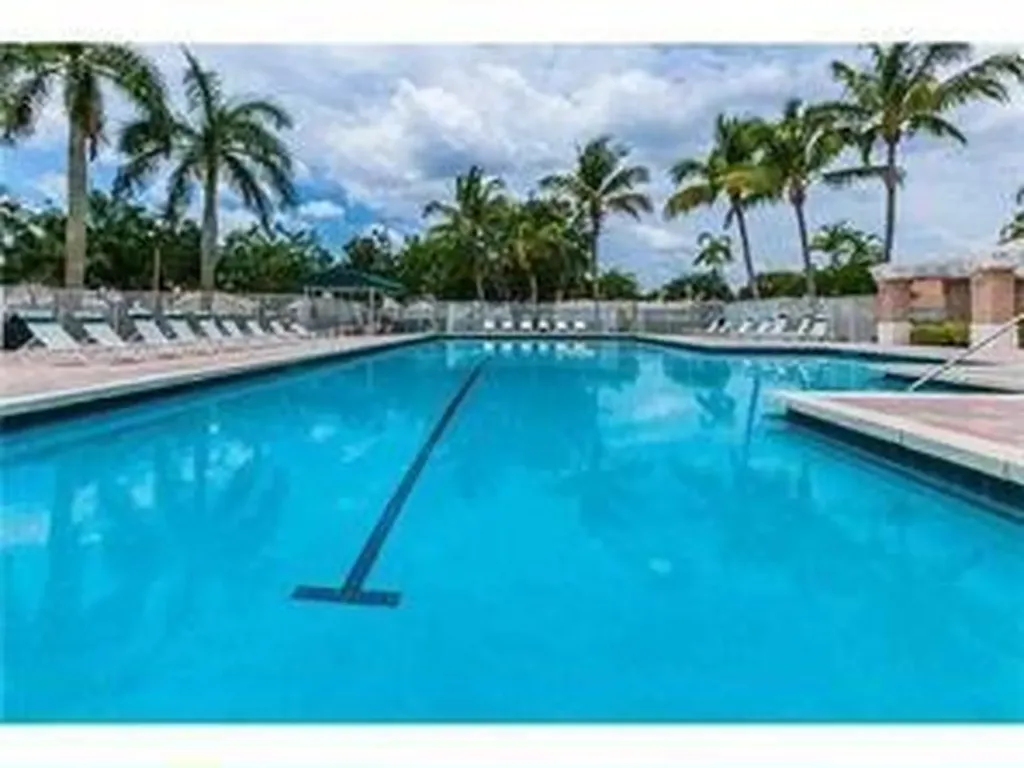 2185 Salerno Circle Weston FL 33327