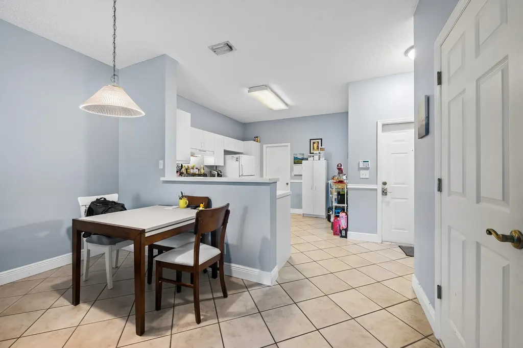 2185 Salerno Circle Weston FL 33327