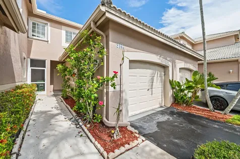 2185 Salerno Circle Weston FL 33327