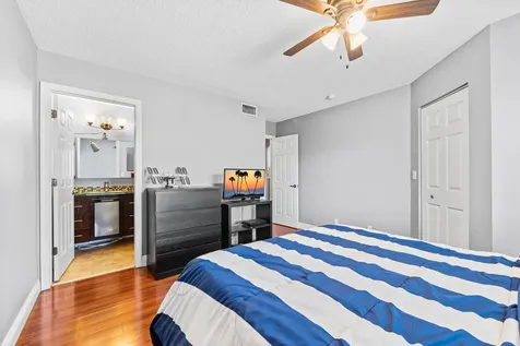 2185 Salerno Circle Weston FL 33327
