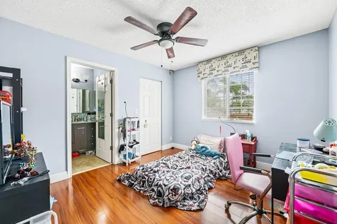 2185 Salerno Circle Weston FL 33327