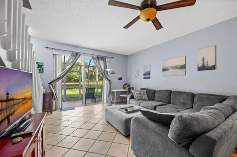 2185 Salerno Circle Weston FL 33327