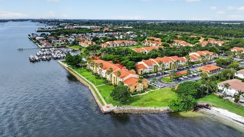 180 Yacht Club Way Hypoluxo FL 33462