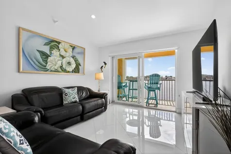 180 Yacht Club Way Hypoluxo FL 33462