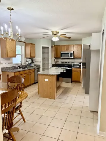2408 Sandridge Circle Eustis FL 32726