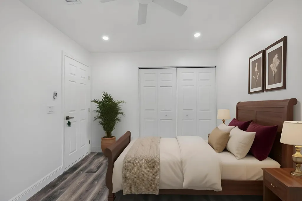1051 SW Dubois Avenue Port St Lucie FL 34953