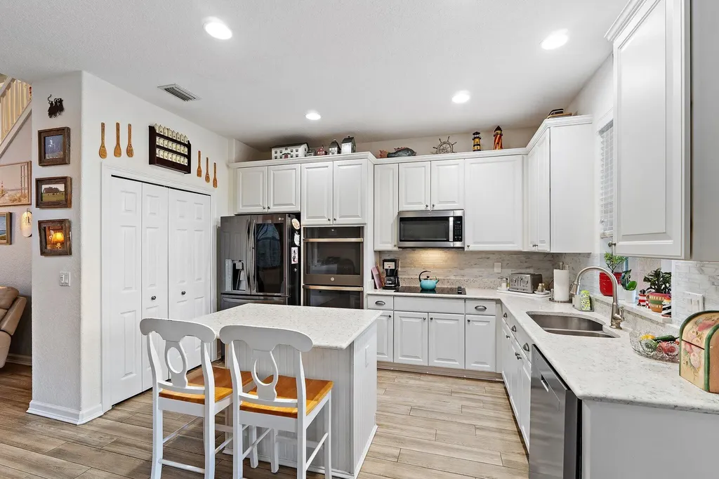 7835 SE Heritage Boulevard Hobe Sound FL 33455
