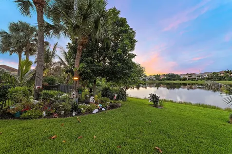 7835 SE Heritage Boulevard Hobe Sound FL 33455