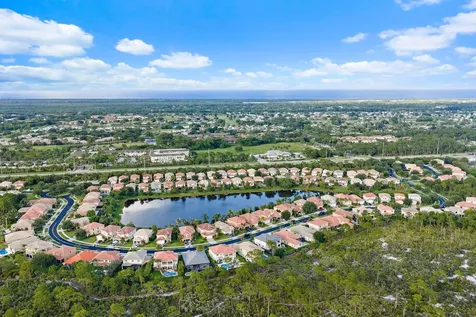 7835 SE Heritage Boulevard Hobe Sound FL 33455