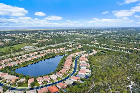 7835 SE Heritage Boulevard Hobe Sound FL 33455