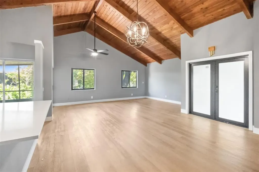 2146 Nova Village Drive Davie FL 33317