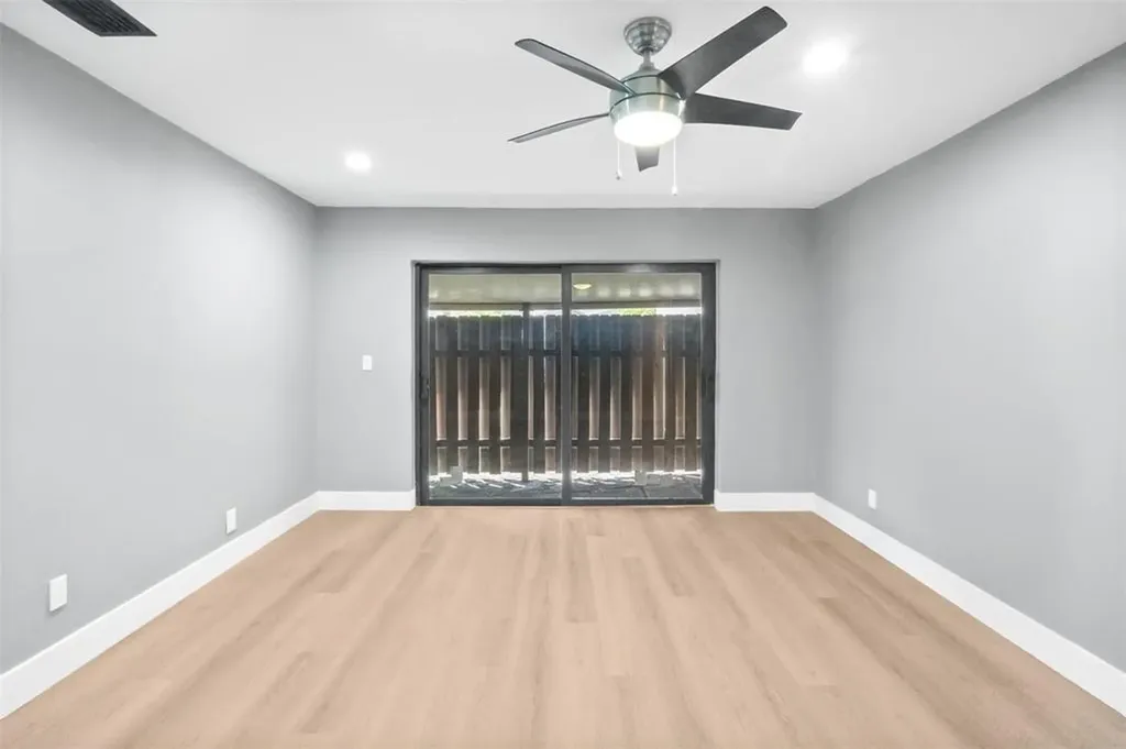 2146 Nova Village Drive Davie FL 33317