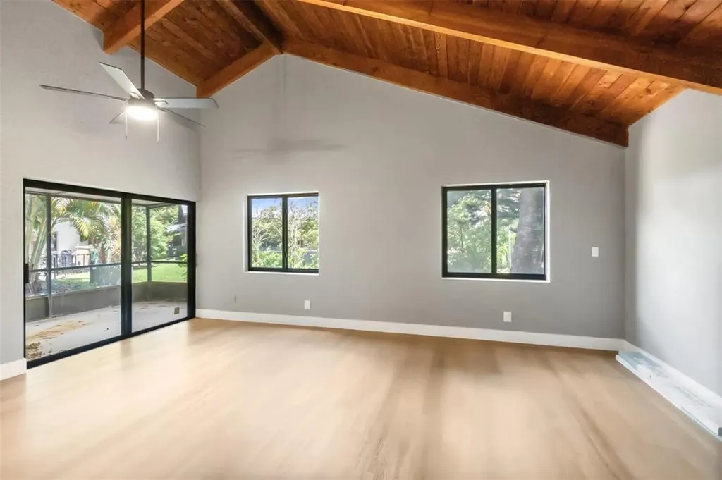 2146 Nova Village Drive Davie FL 33317