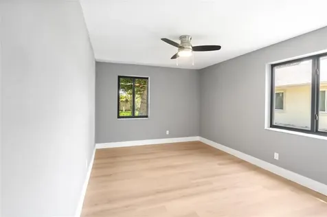 2146 Nova Village Drive Davie FL 33317